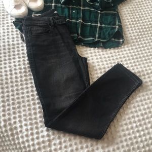 Old Navy Rockstar Super Skinny Jeans